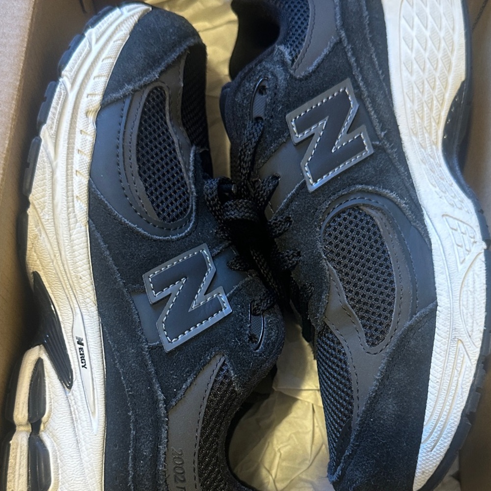 New Balance Classics in Grey and Blue